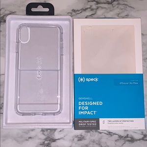 Iphone xs max speck clear case